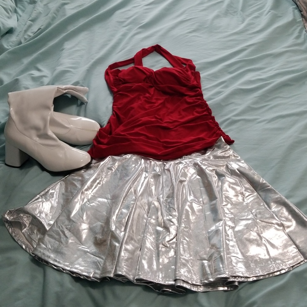 Shiny silver skirt
